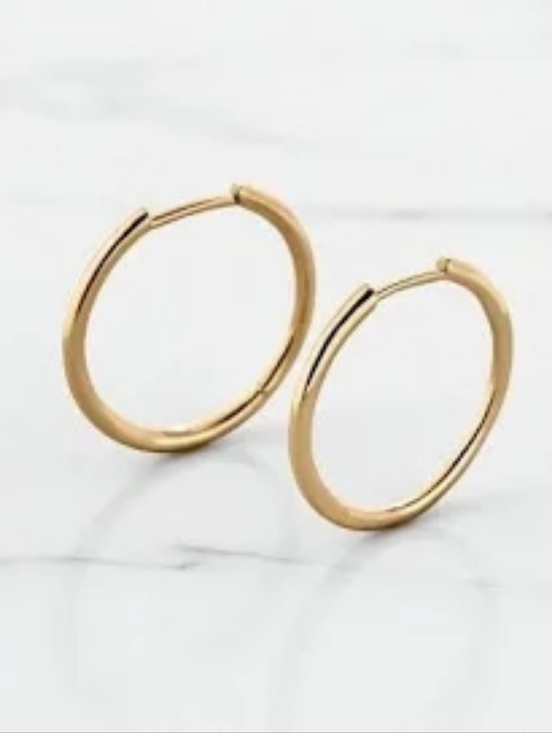 Wolf & Badger Jewelry - Delicate Small Mini Gold Hoop Earrings - 18kt Gold Plated 925 Sterling Jewelry
